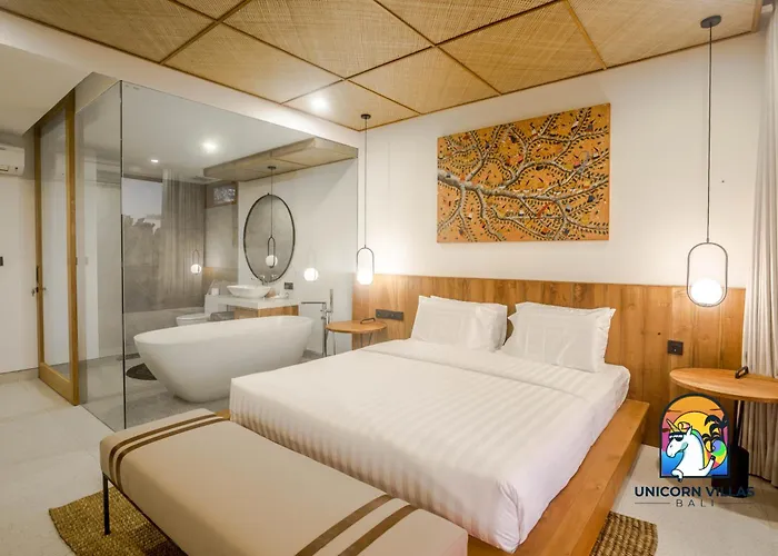 Rufina - By Unicorn Bali Villa Canggu (Bali)